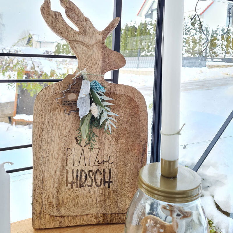 Frühstücksbrett aus Holz mit geschnitztem Hirschkopf, Geschenk für Hobbyköche und Bäcker und nicht nur für Jäger