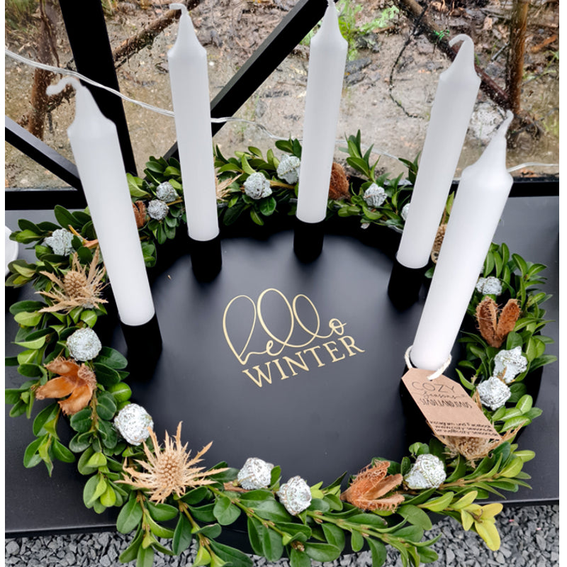 Advents- und Wintergesteck mit 5 Stabkerzen, für den Innenbereich oder den geschuetzen Aussenbereich